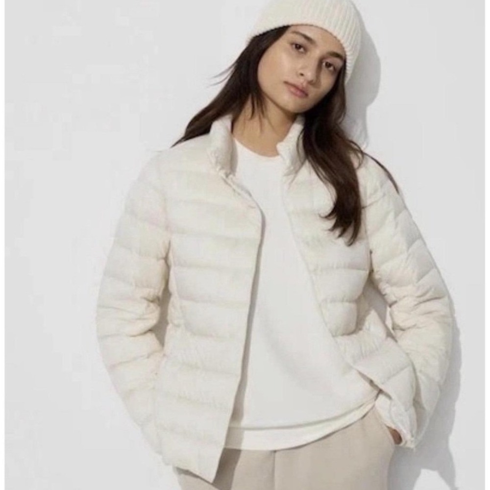 Uniqlo Ultra Light Down Jacket White Puffer Coat 217-072645 Women Medium